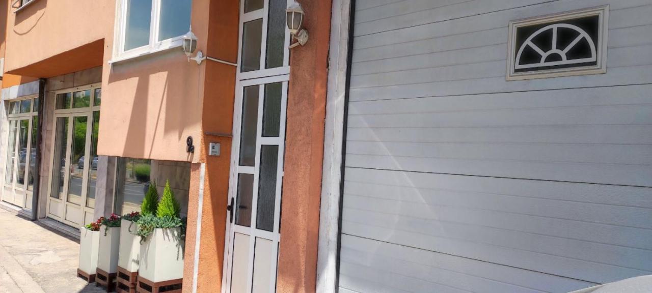 Villa Monera Apartments & Rooms & Free Garage Mostar Luaran gambar