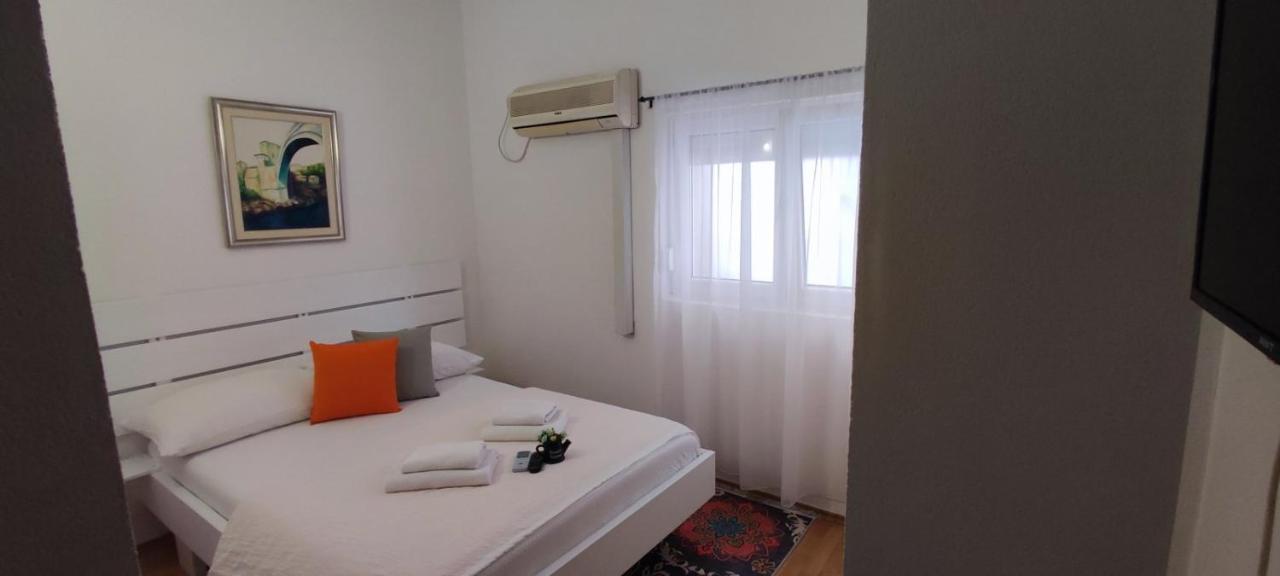 Villa Monera Apartments & Rooms & Free Garage Mostar Luaran gambar